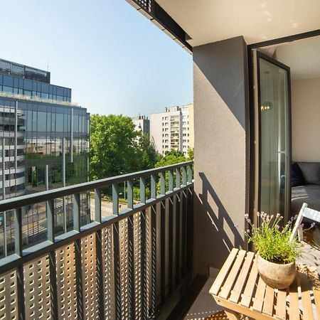 Native Apartments Barska 69 Krakkó Kültér fotó